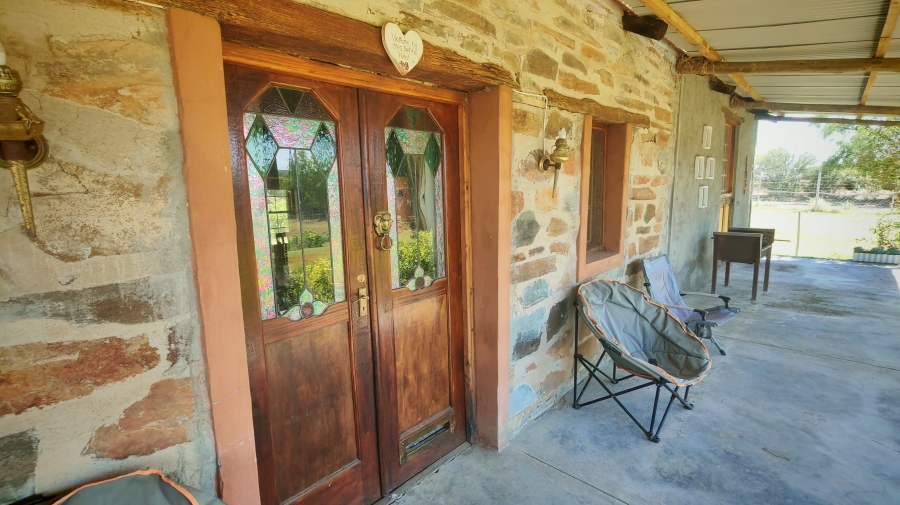 6 Bedroom Property for Sale in Pearston Eastern Cape